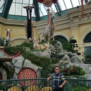 Meet your Posher, Mike